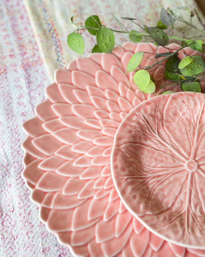 Bloom Plate Pale Pink