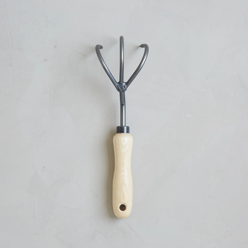 Garden Tool, Three Tine Cultivator