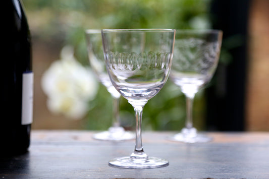 Crystal Wine Glasses With Lens Design (Set of 6)